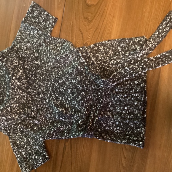 Sweater - Picture 3 of 3